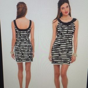 NWT LILLY PULITZER PHOENIX DRESS BLACK SWIZZLE